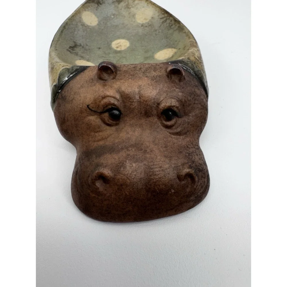 UCTCI Hippo Hippopotamus Spoon Rest Japan Stoneware Art‎ Pottery Polka Dots